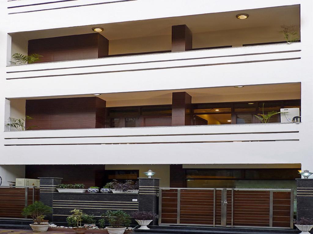 Red Maple Bed & Breakfast New Delhi Bagian luar foto